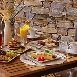 Arcos Sifnos Couette-café 4*