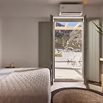 Arcos Sifnos Couette-café