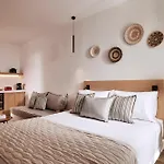 Couette-café Arcos Sifnos 4*
