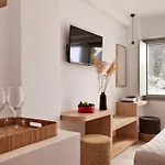 Arcos Sifnos Couette-café Kamarai