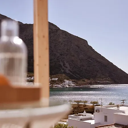 Couette-café Arcos Sifnos 4*