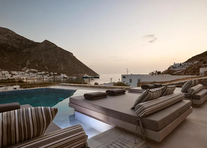 Arcos Sifnos Kamarai