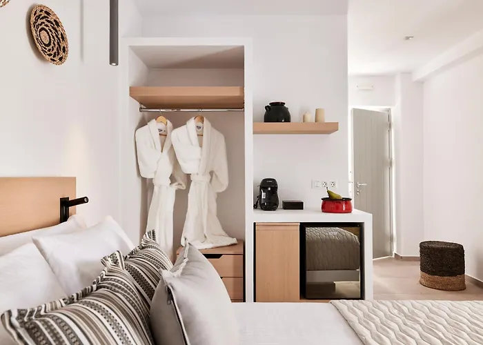 Couette-café Arcos Sifnos 4*