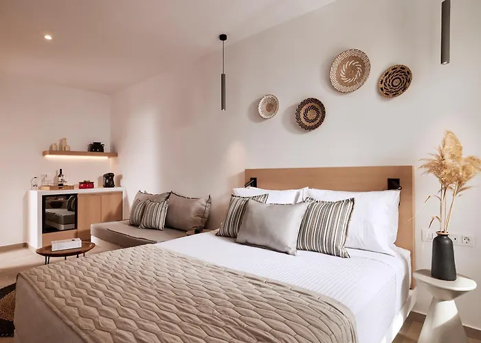 Couette-café Arcos Sifnos 4*