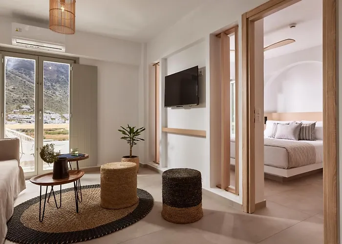 Couette-café Arcos Sifnos 4*