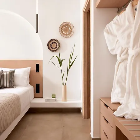 Arcos Sifnos 4* Kamárai