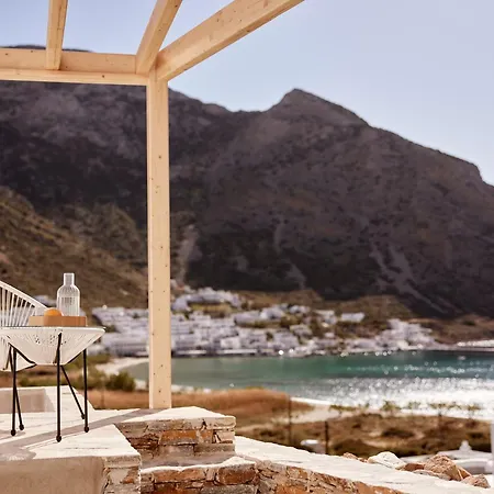 Arcos Sifnos Kamárai