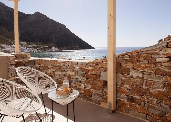 Arcos Sifnos Kamárai