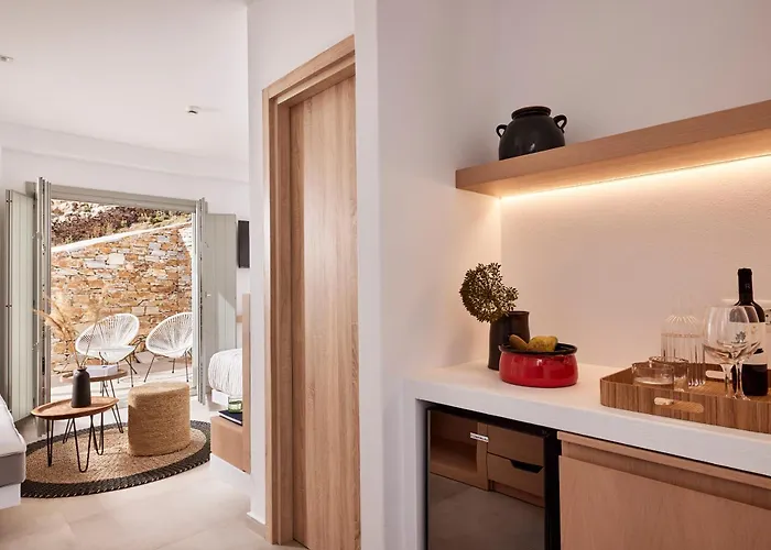 Arcos Sifnos Bed & Breakfast 4*